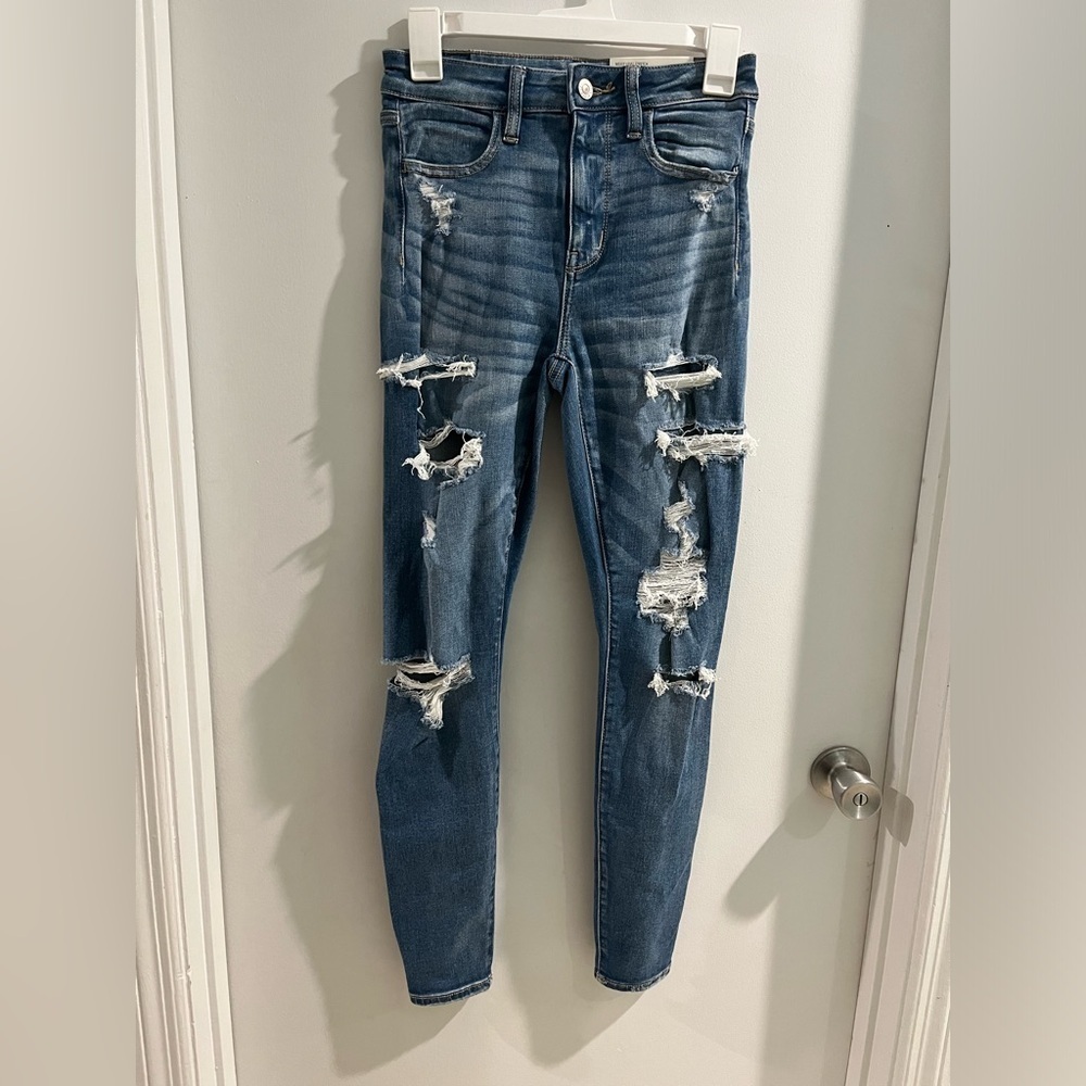 American Eagle Next Level Ripped Super High-Waisted Jegging, size 4, NEW!
